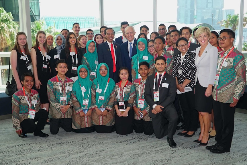 Malcolm Turnbull joins Indonesian President Joko Widodo at ASEAN