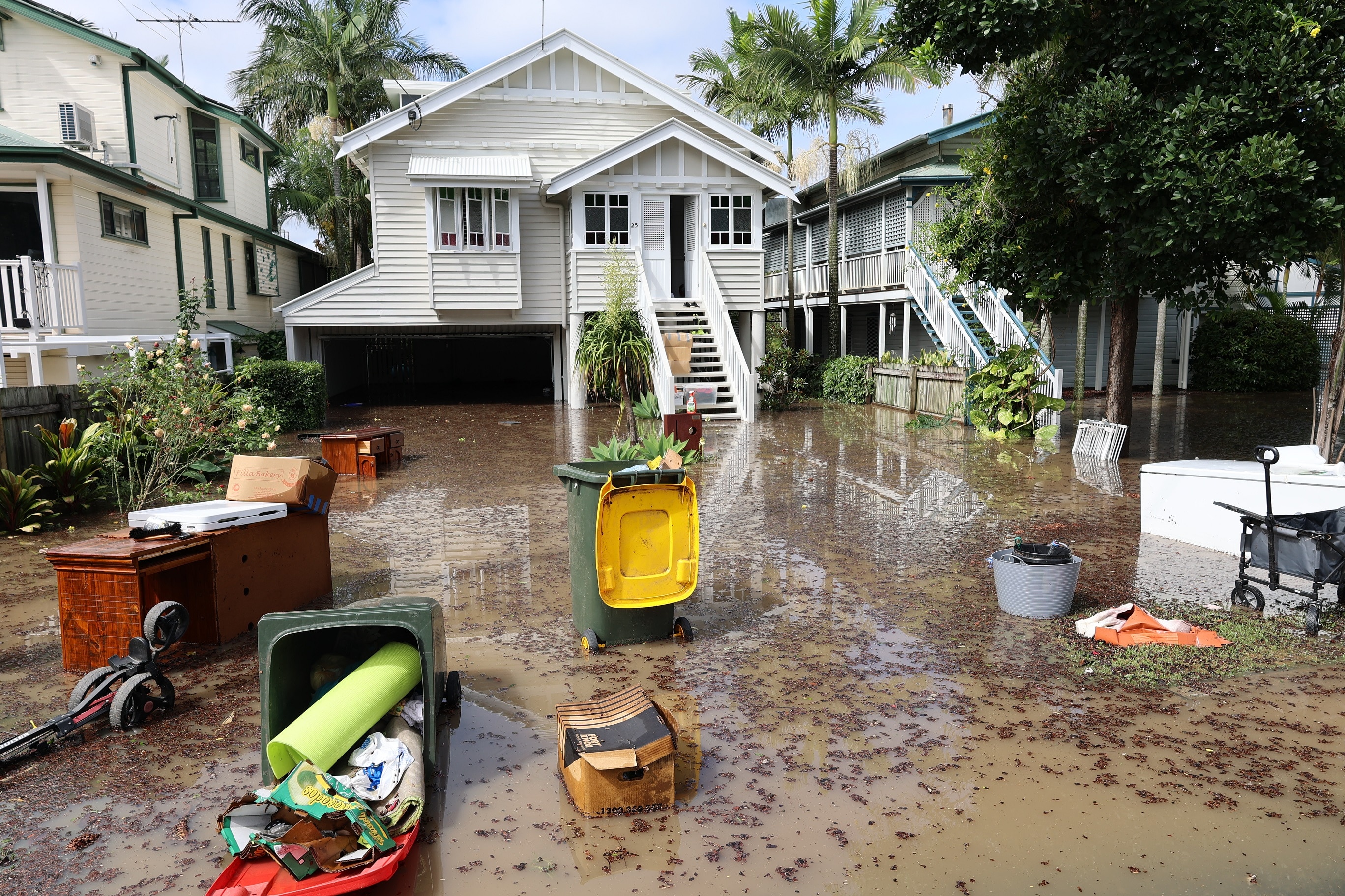 Queensland Premier Defends BOM Weather Warnings Ahead Of South-east ...