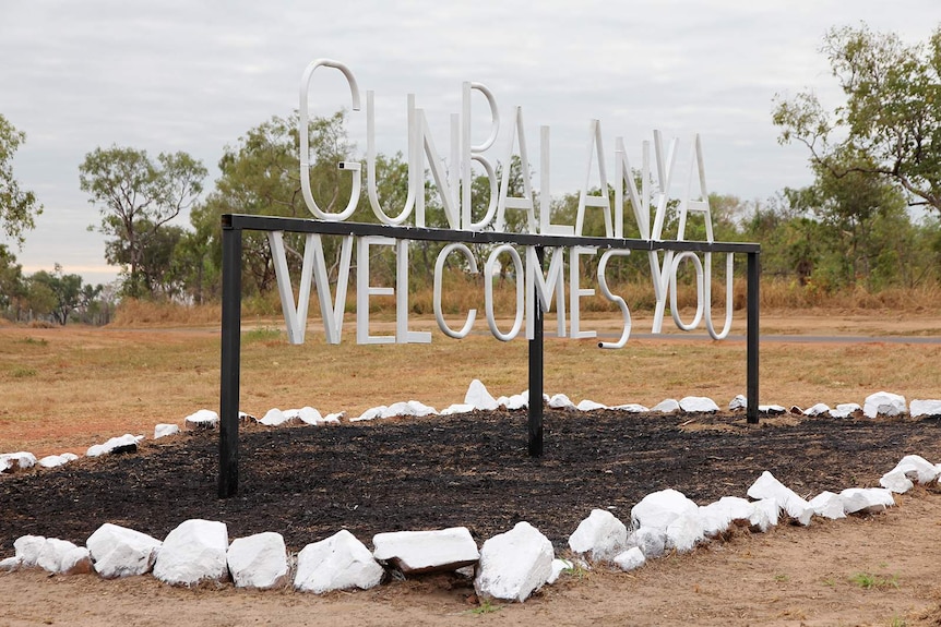 A sign reading 'Gunbalanya Welcomes You' that sits on the outskirts of Gunbalanya.