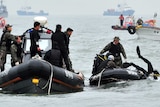 Dive crews search for survivors of South Korea ferry disaster