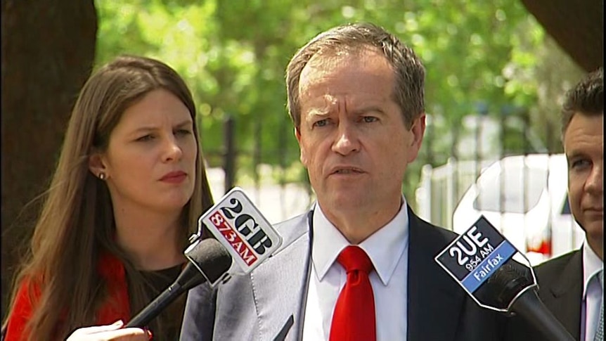 Labor accuses Government of breaking election promise over education funding