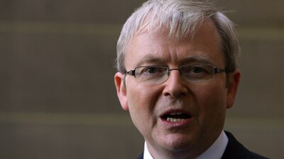Kevin Rudd speaks to media in Sydney, April 17 (Getty Images: Sergio Dionisio)