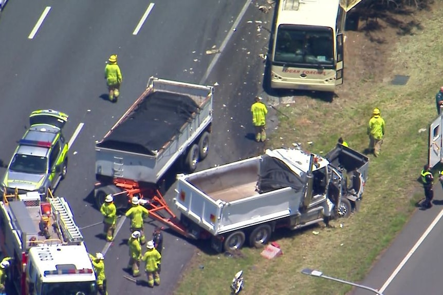 Truck and bus crash on Pacific Motorway