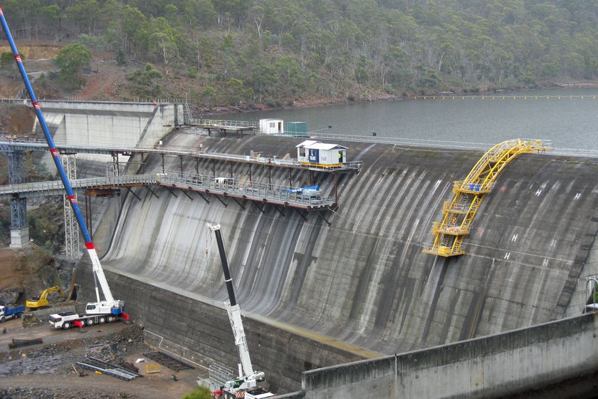 Workers put new anchors in the Catagunya dam near Ouse in southern Tasmania