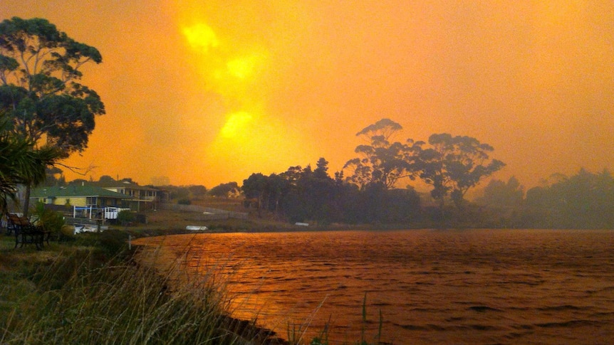 Primrose Sands bushfire