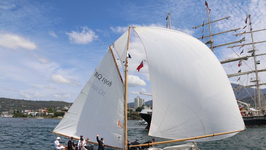 Parade of Sail, Festival of Wooden Boats in Hobart