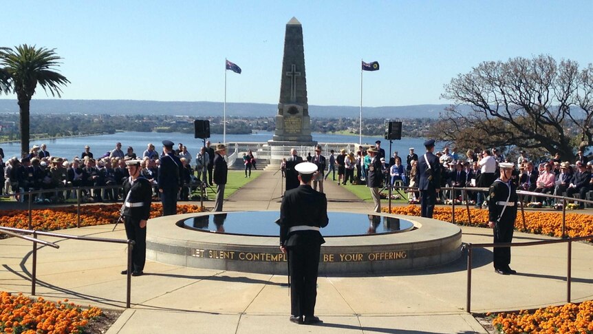 Perth service to commemorate the end of WW II