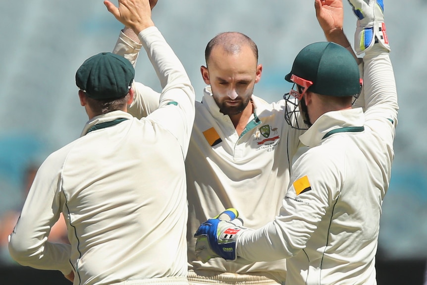 Nathan Lyon celebrates wicket at MCG