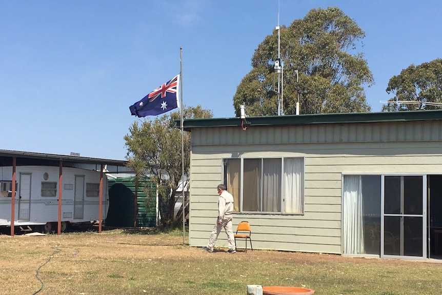 Flag flying at half-mast at the Darling Downs Soaring Club.