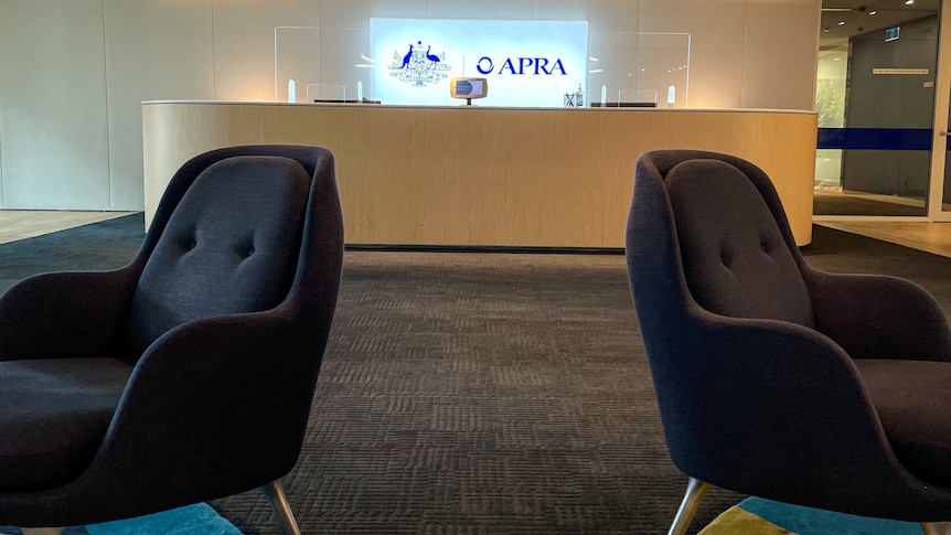 APRA logo 5