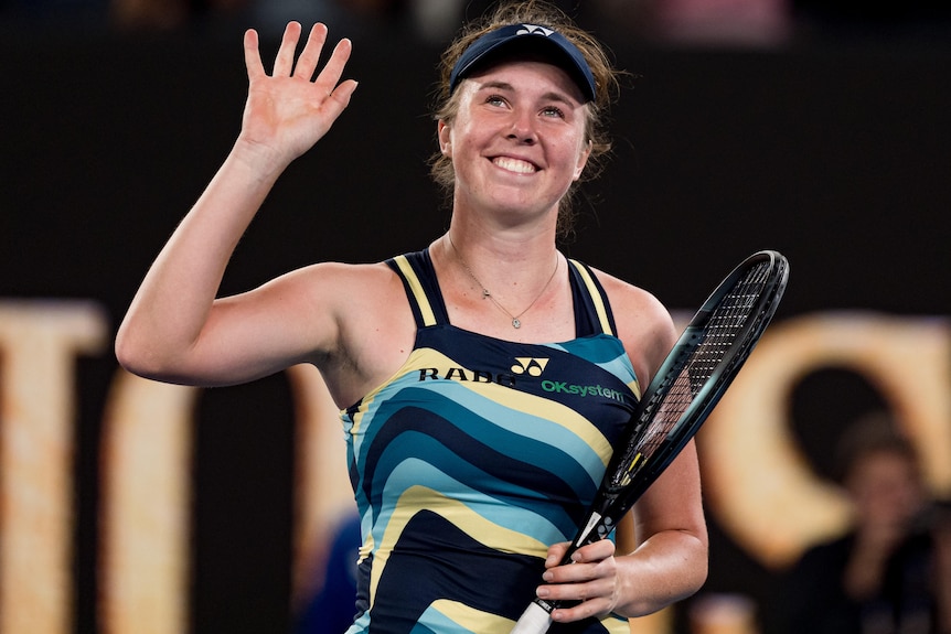 Linda Nosková waves to the Rod Laver Arena crowd at the 2024 Australian Open.