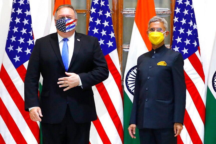 US Secretary of State Mike Pompeo, (left) and India's External Affairs Minister Subrahmanyam Jaishankar (right).
