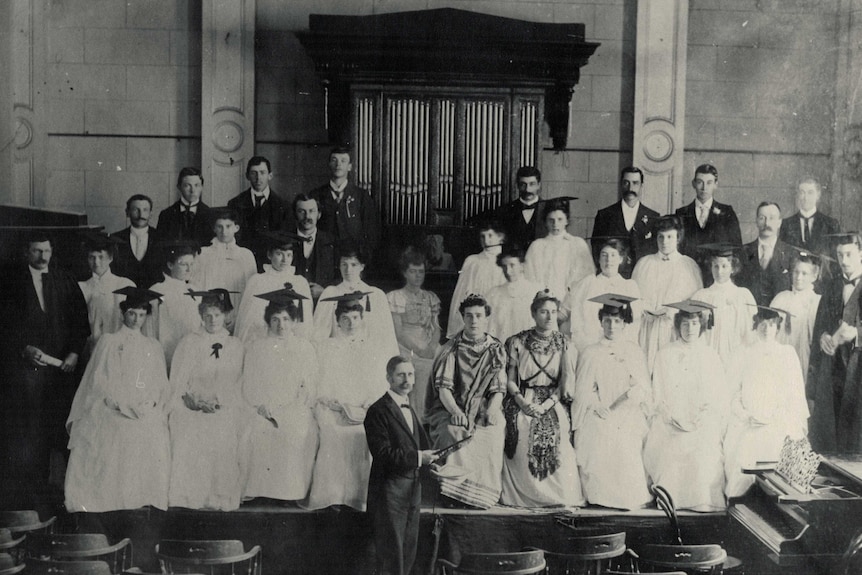 Beechworth locals stand in front of the town hall organ (circa 1886)