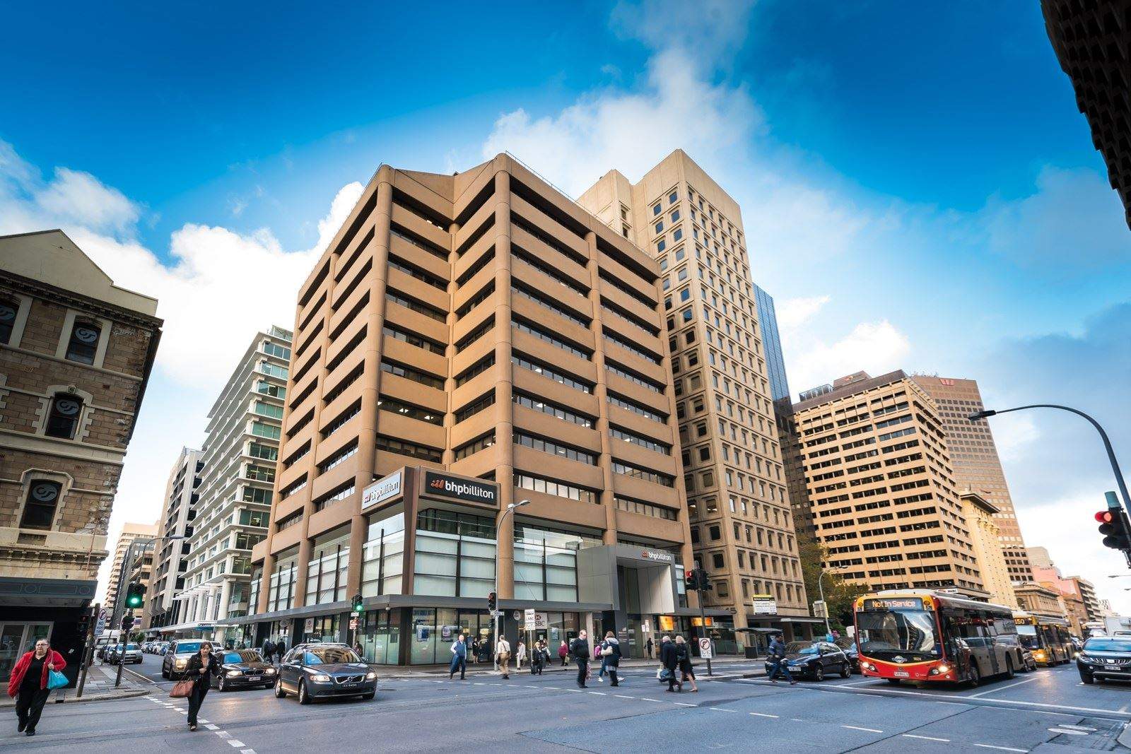 New office build celebrated in Adelaide as CBD vacancies increase to