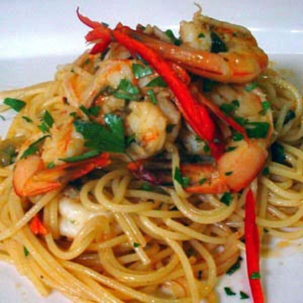 Chilli prawn pasta - ABC Everyday