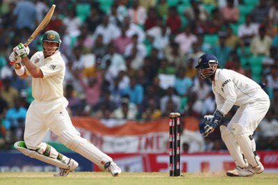 Matthew Hayden cover drives in the Fourth Test match with India, November 10, 2008 (Getty Images: Michael Steele)