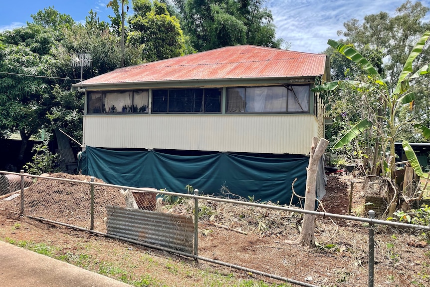 The rundown cottage where Graham Potter was living at the time of his arrest, in Ravenshoe