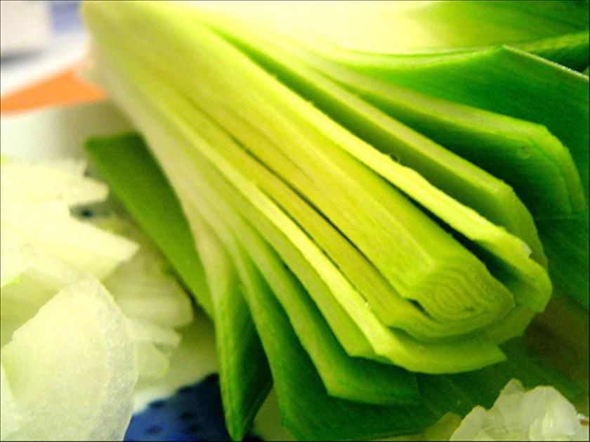 Prosciutto wrapped baby leeks - ABC News