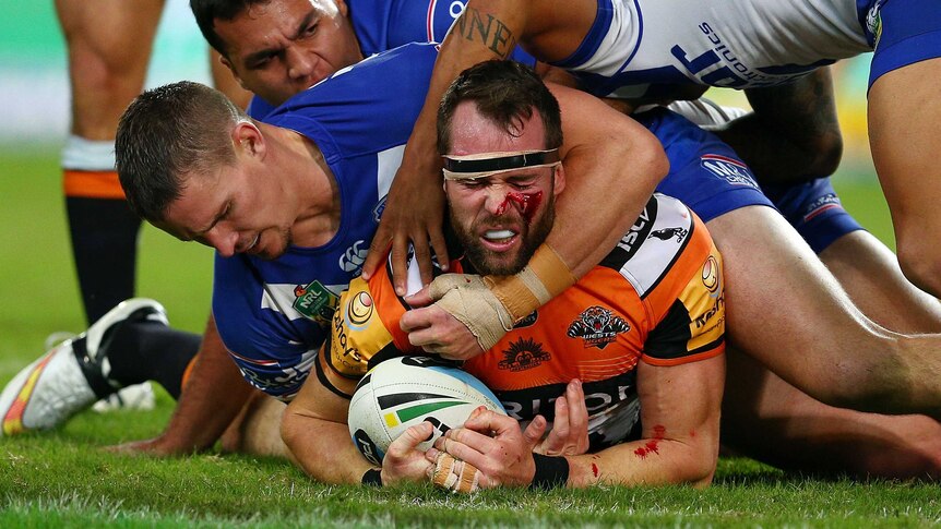 Richards in the wars against Bulldogs