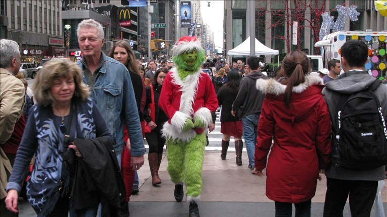 Christmas Eve shoppers in New York