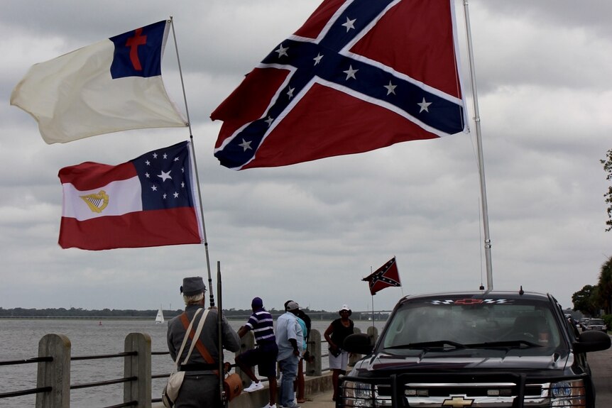 Vehicle with Confederate flag in Charleston