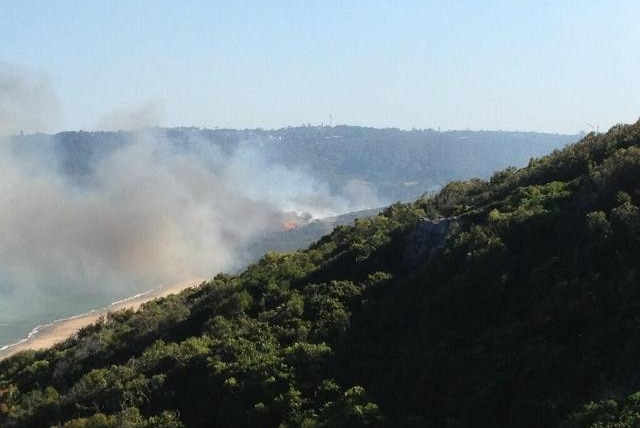 A scout camp has been evacuated as fire crews work to contain several blazes in the Glenrock state conservation area.