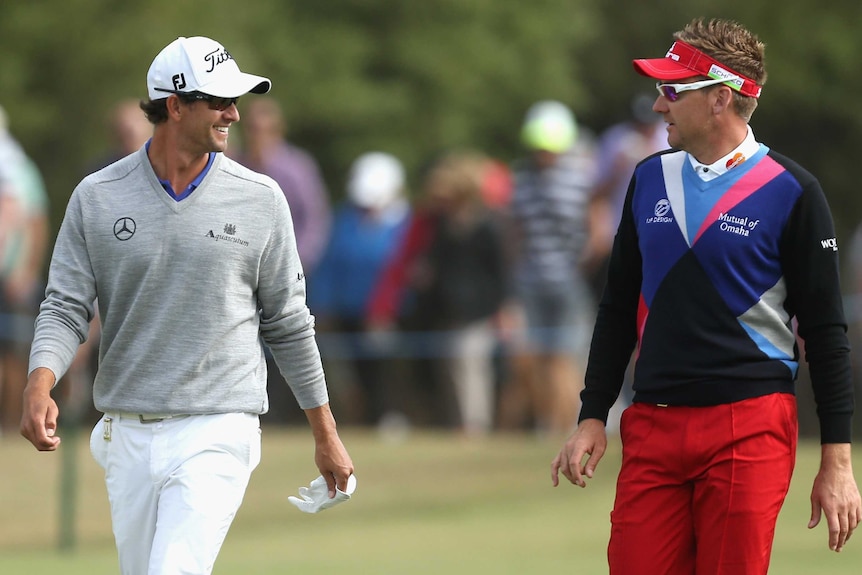 Poulter holds slight lead over Scott