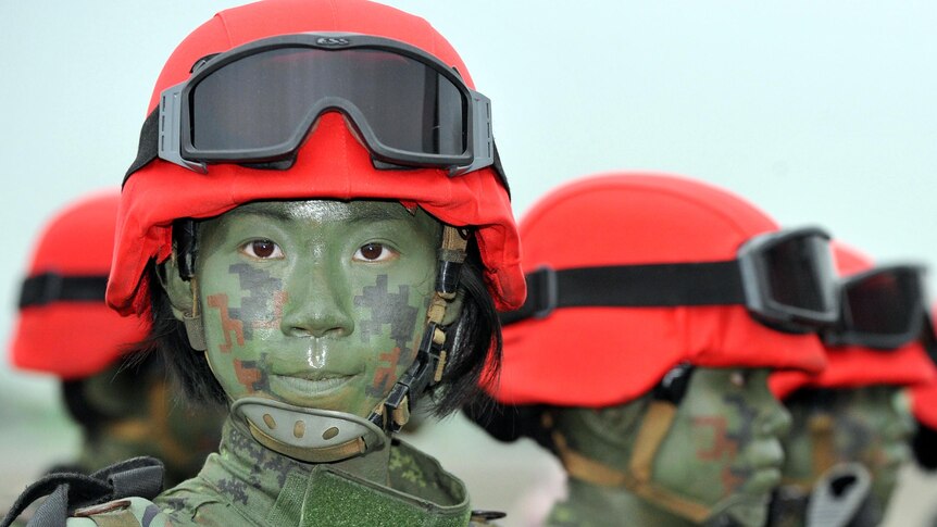 Female paratroopers in Taiwan.