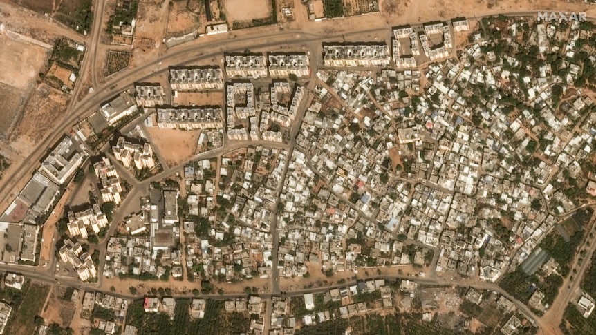 Un’immagine satellitare del quartiere Ezbet Beit Hanoun nel nord della Striscia di Gaza, il 10 ottobre 2023.