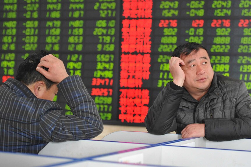 资料照片。股市暴跌对中国股市投资者来说是灾难性的。