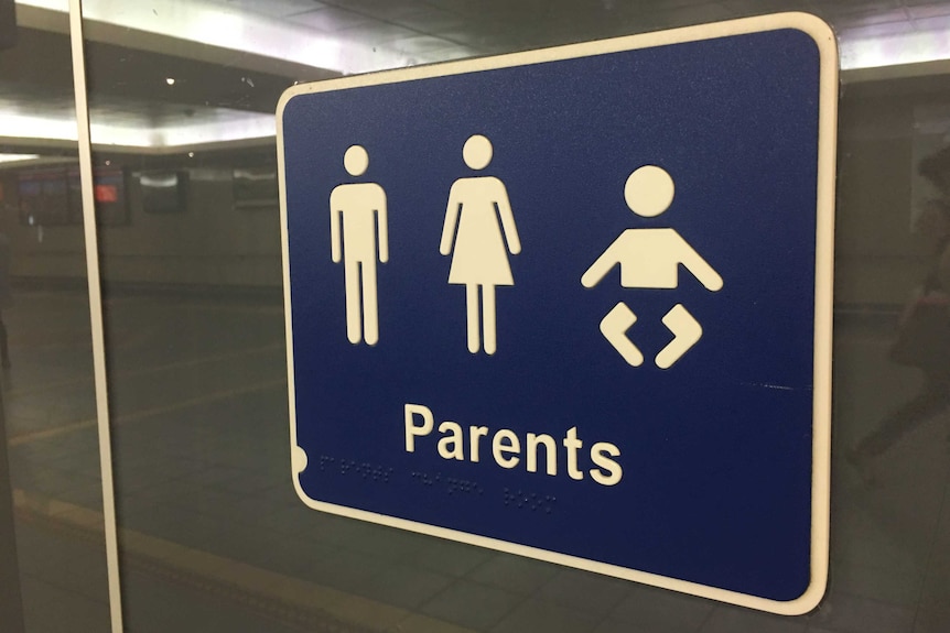 Parents room signage at Roma Street train station