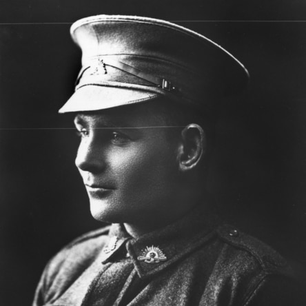 Black and white photo of an Australian soldier.