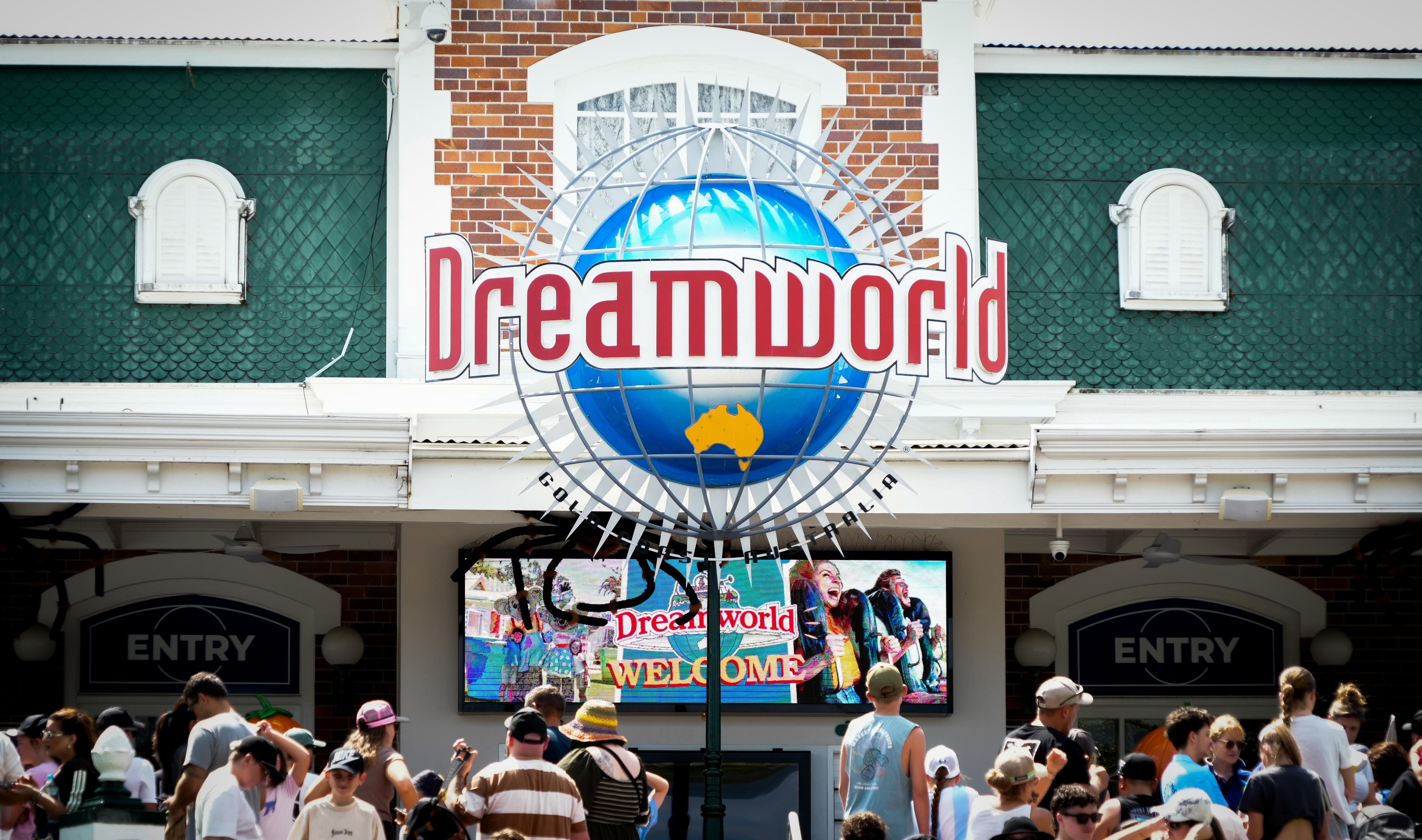 The facade of Dreamworld's entrance.