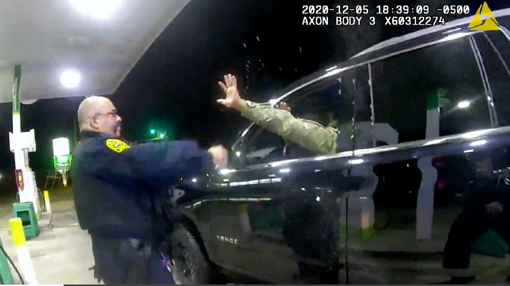 Virginia police officer fired after pepperspraying US Army lieutenant Caron Nazario during