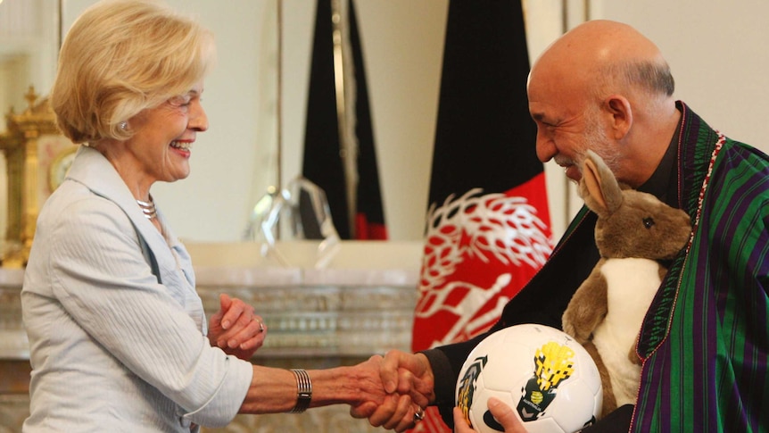 Quentin Bryce meets with Hamid Karzai