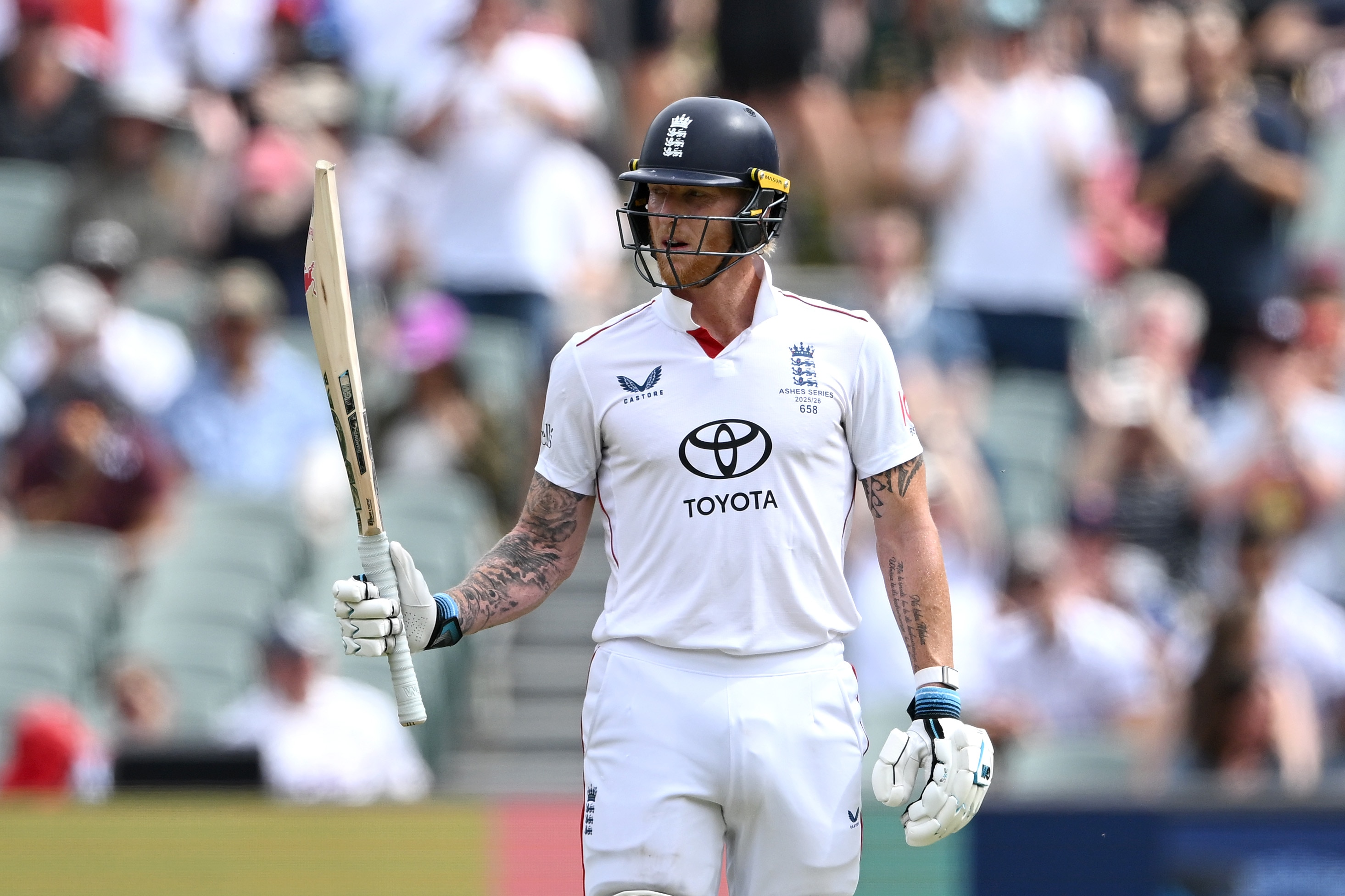 Live: Australia takes the new ball as Stokes and Archer dig in on day three