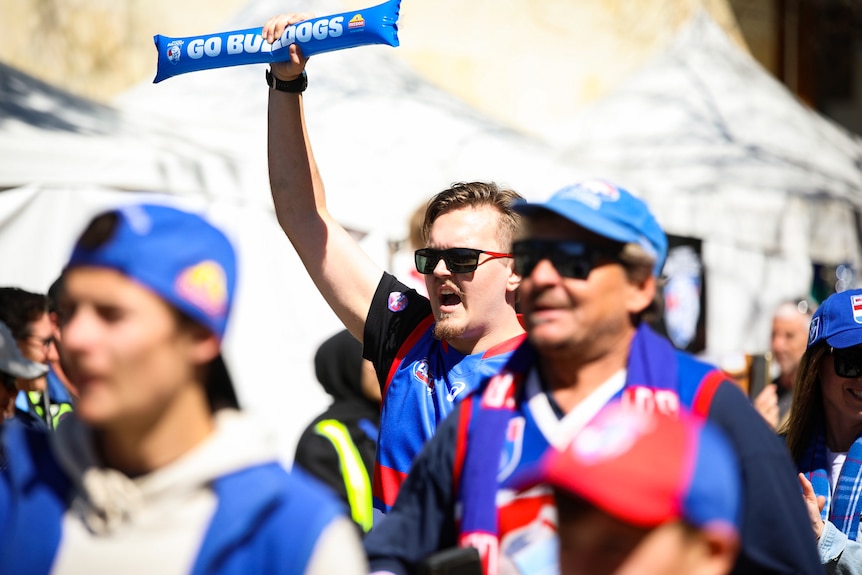 Bulldogs supporters marching in a parade