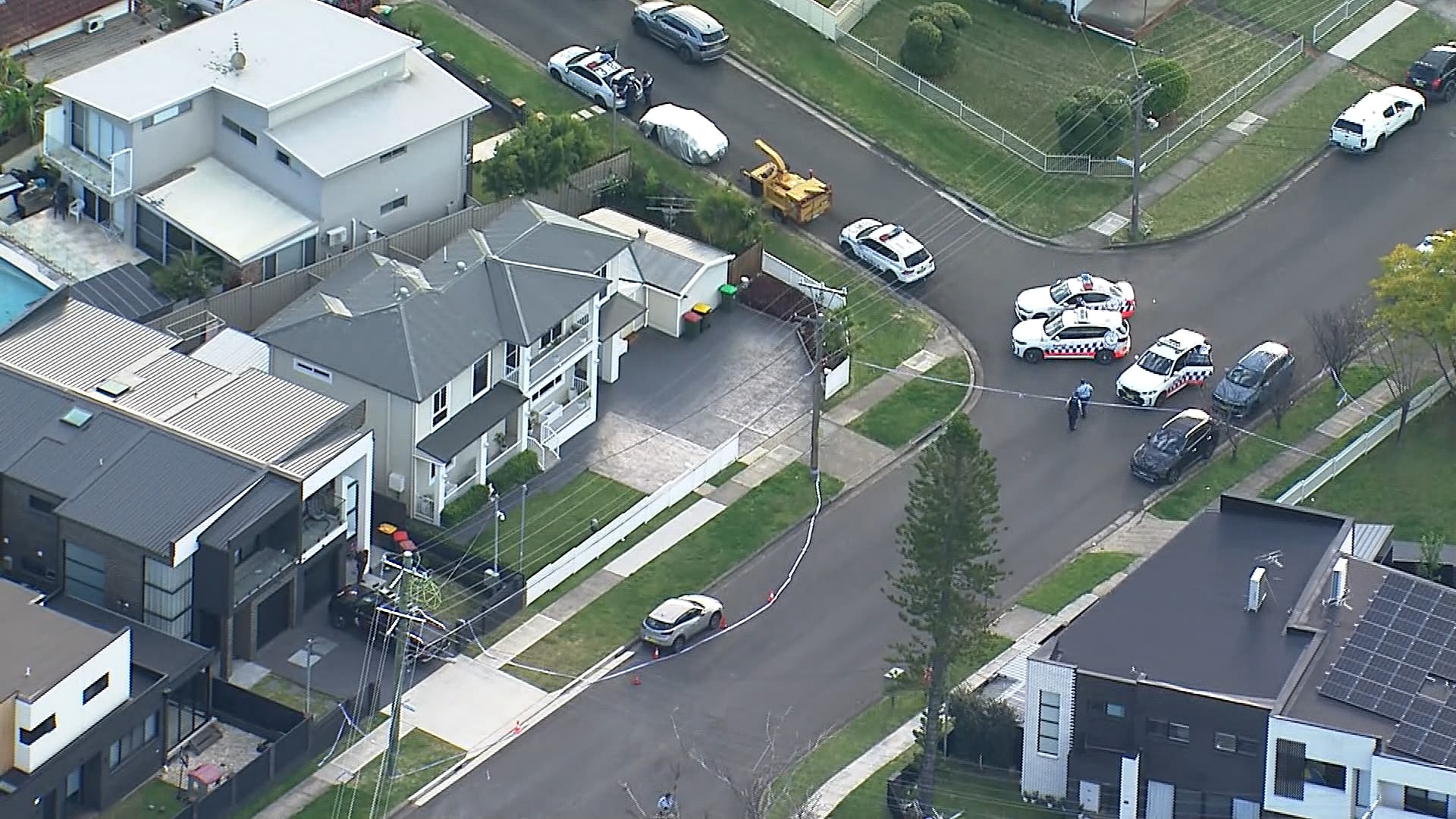 Breaking: Man dead in suspected underworld shooting in Sydney