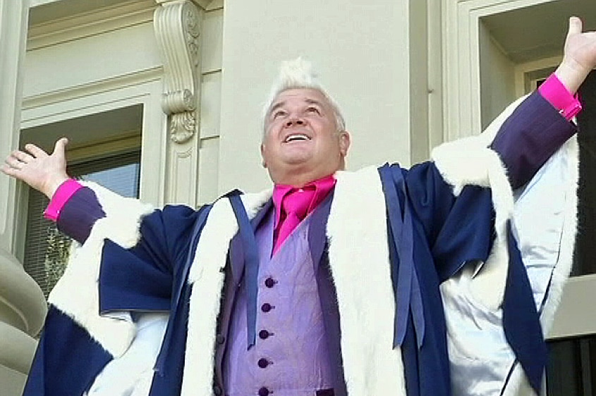 Darryn Lyons celebrates his election as Geelong's new mayor