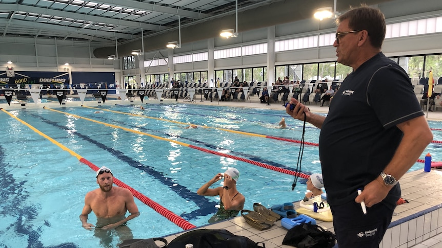 L’équipe de natation des dauphins australiens à Bendigo avant les championnats du monde en petit bassin de la FINA