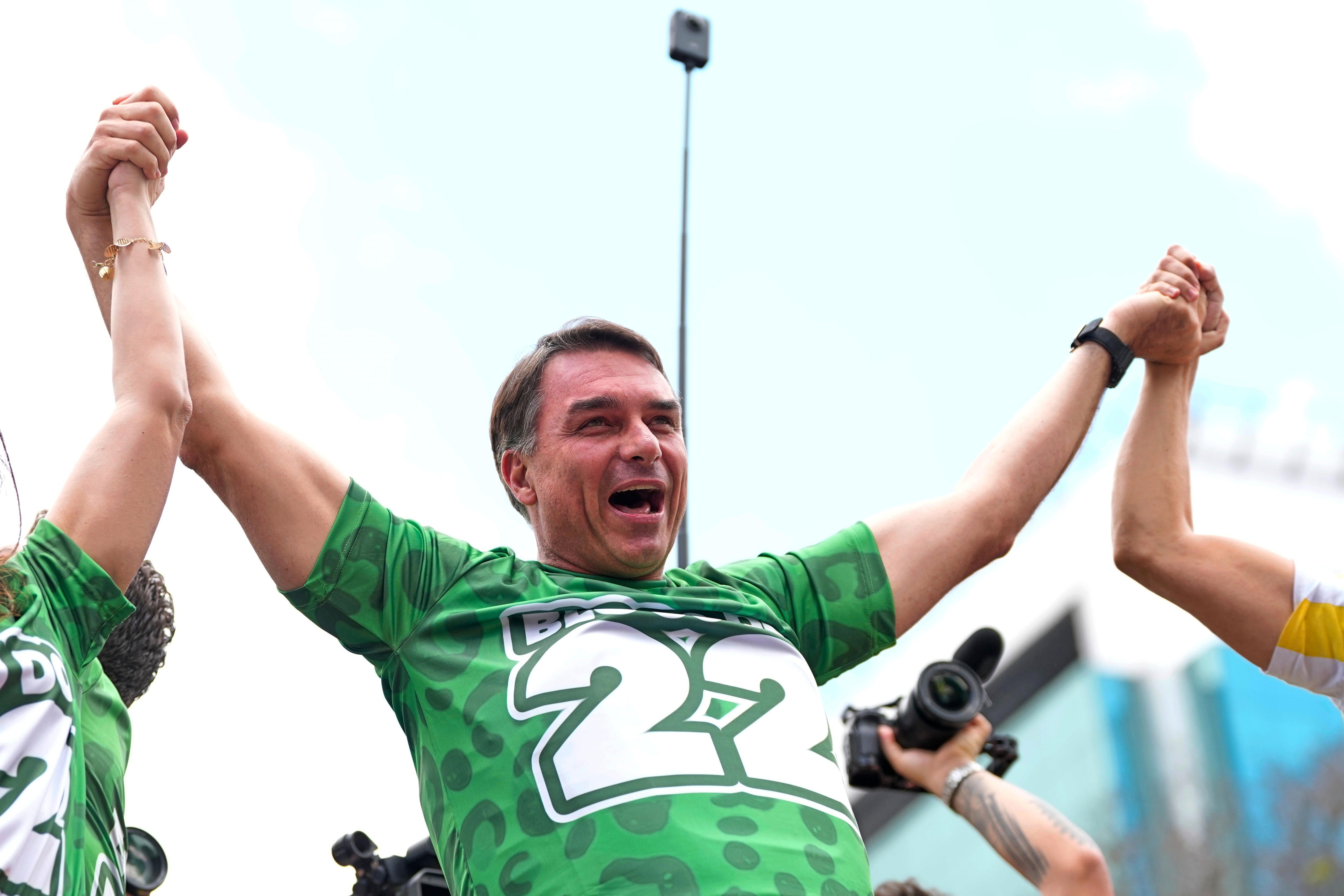The timeline of Flávio Bolsonaro's escape from Brazil after failed election