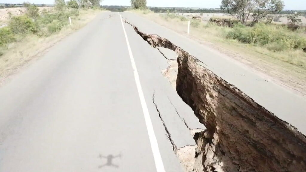 Anglo American Could Take Years To Build New Road After Causing Earthquake Sized Crack In Moura Abc News