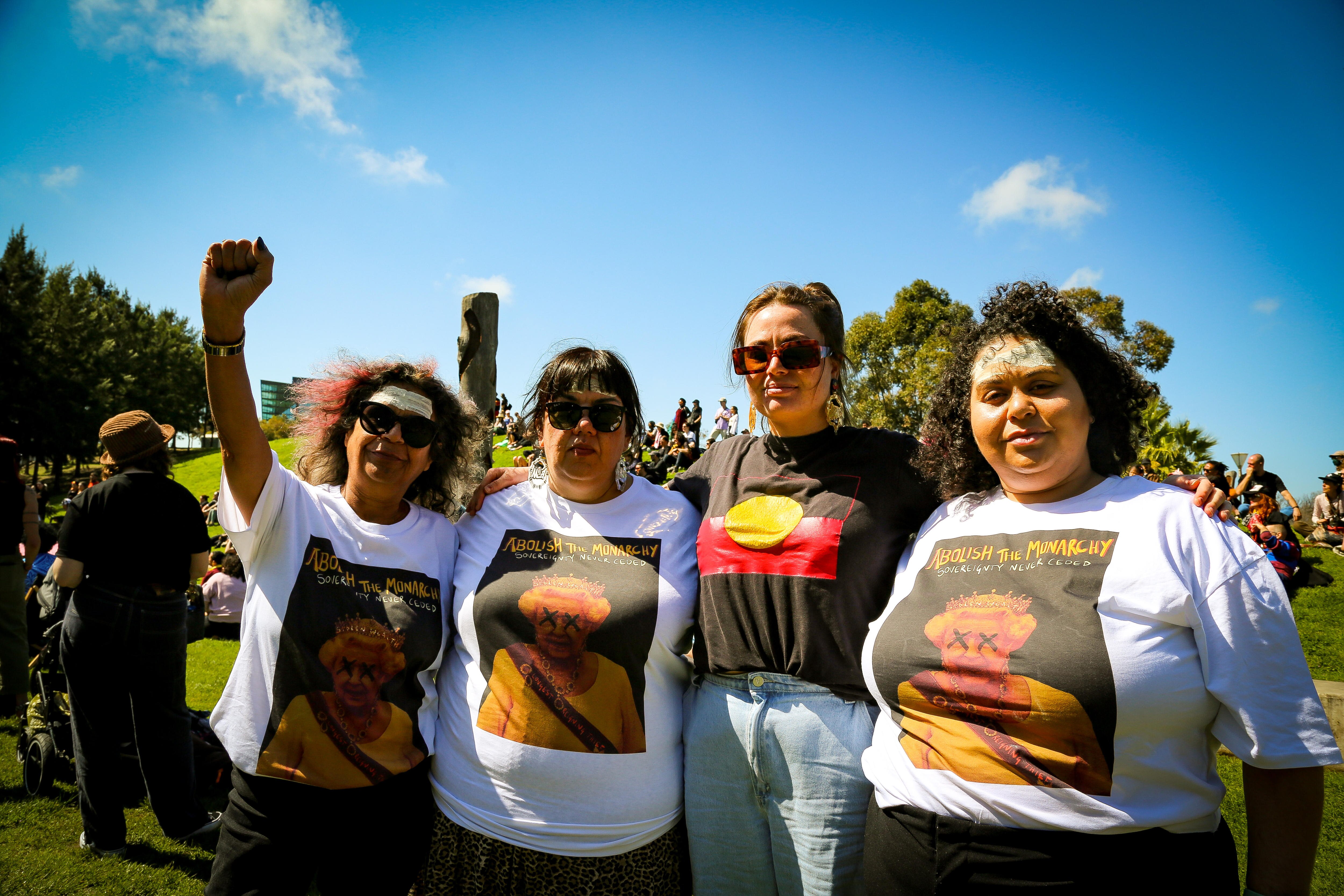 'Abolish the monarchy' protests held on Australian day of mourning for