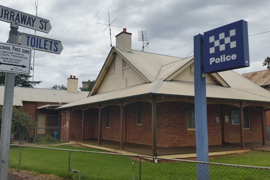 Narromine Police Station