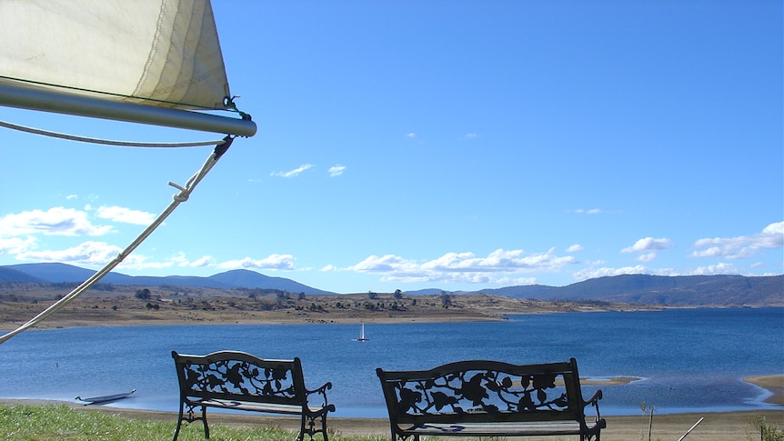 Lake Jindabyne