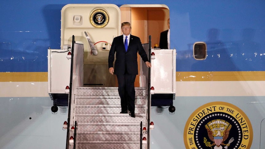 Donald Trump and Kim Jong-un arrive in Singapore ahead of historic summit