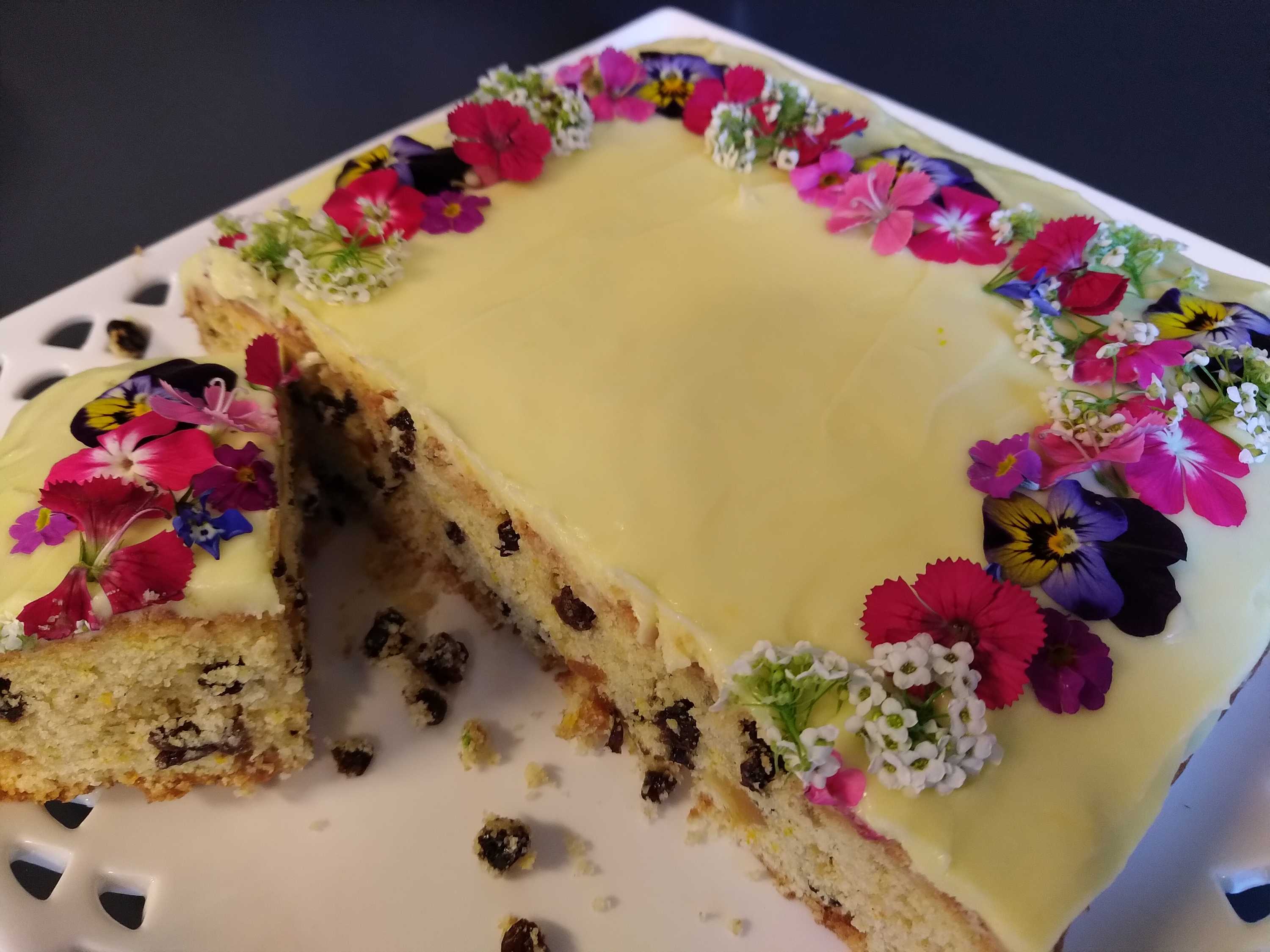 Dried fruit and buttermilk cake ABC Everyday