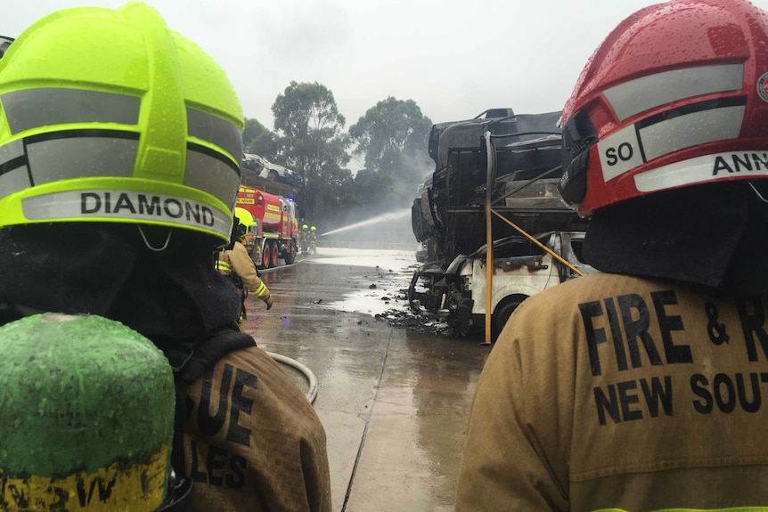 100 cars burnt in car yard in Sydney's south west