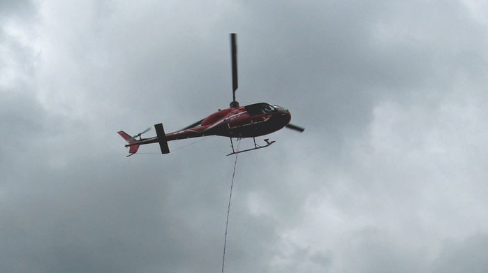 Tasmanian Fire Service water bombing helicopter