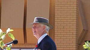 Governor-General Michael Jeffery presided at a Remembrance Day ceremony in Wollongong.